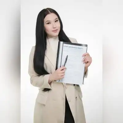 何茉佳